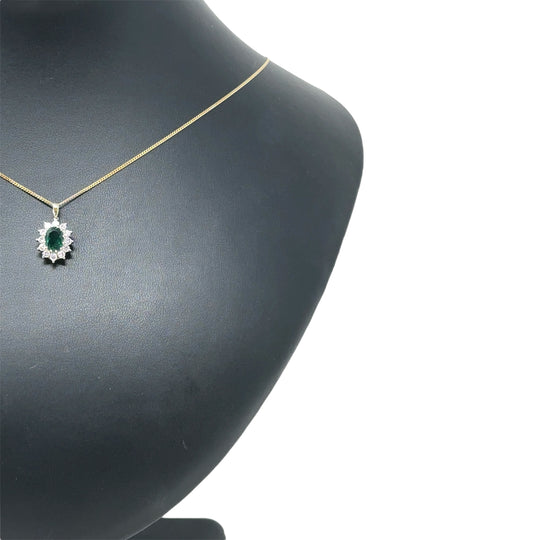 9ct Yellow Gold Lab Grown Diamond and Emerald Cluster Pendant and Fine Chain (c. 0.47ct) (19") (NEW!)