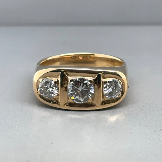 18ct Yellow Gold Three Stone Diamond Gypsy Ring (c. 1.55ct) - Size V
