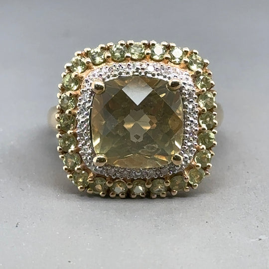 14ct Yellow Gold Green Moissanite Ring - Size N 1/2