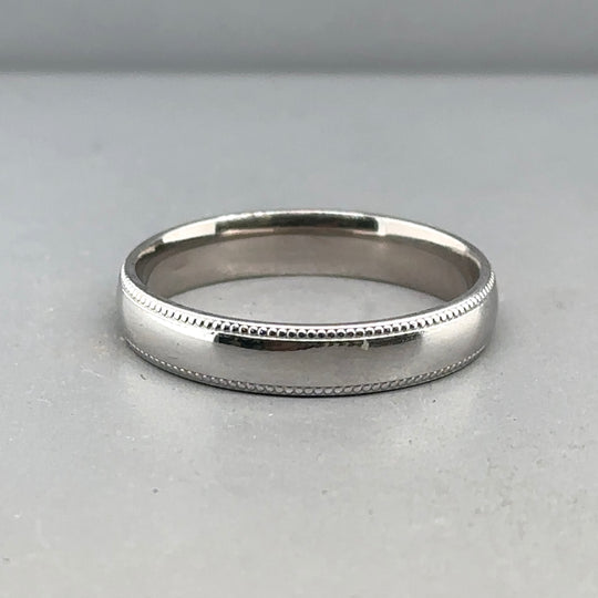 18ct White Gold Band Ring - Size Q