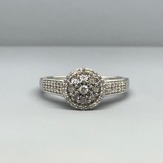 9ct White Gold Diamond Ring (c. 0.25ct) - Size O