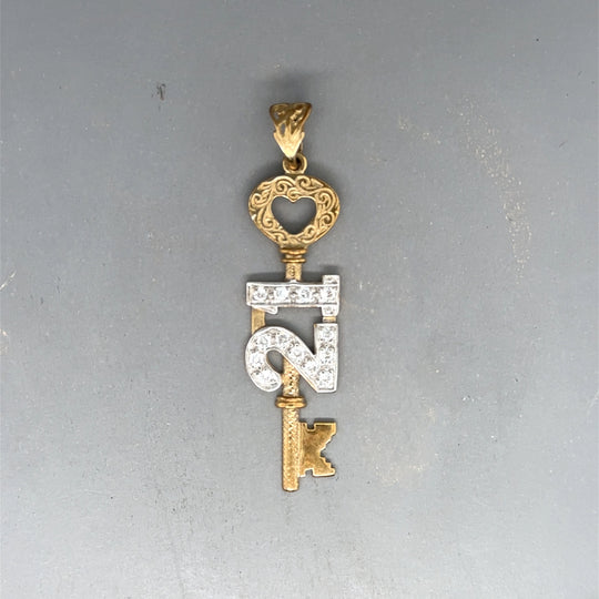 9ct Yellow Gold Cubic Zirconia 21 Key Pendant
