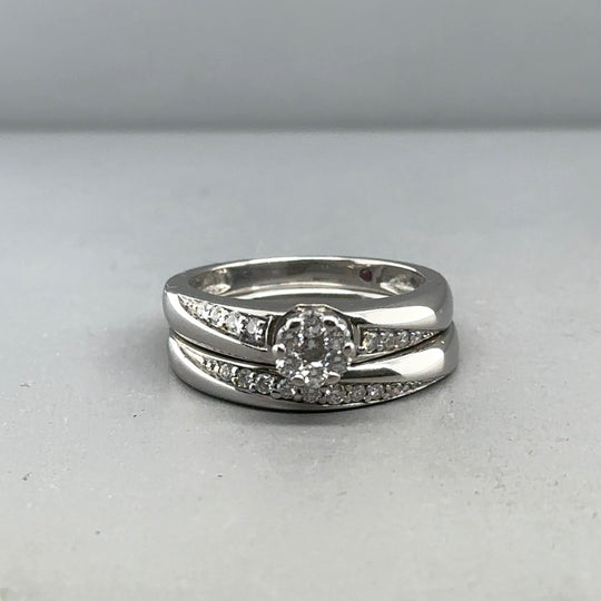 14ct White Gold Diamond Bridal Ring Set (c. 0.08 and 0.25ct) - Size K