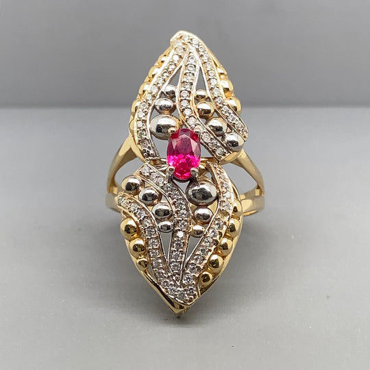 14ct Bi-Colour Fancy Pink and White Synthetic Stone Ring - Size Q